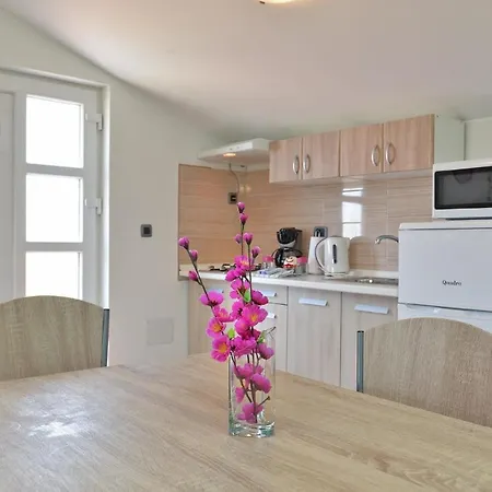 Ferienwohnung Fuer 5 Personen Ca 52 Qm In Sijana, Istrien Istrische Riviera *